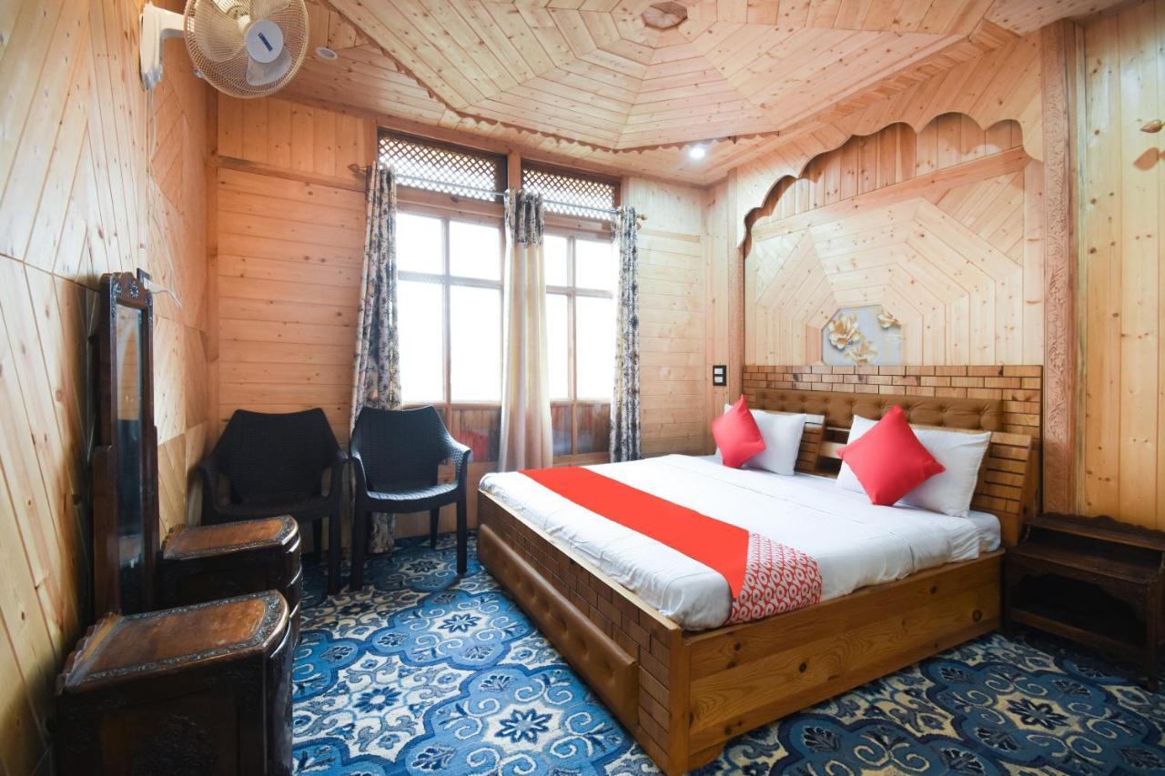 OYO 66637 Merlin Group Of Houseboats Hotel Srīnagar Buitenkant foto